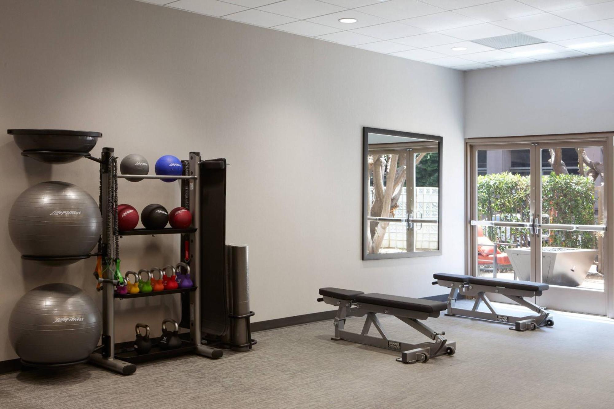 Courtyard By Marriott Los Angeles Lax / Century Boulevard Ngoại thất bức ảnh